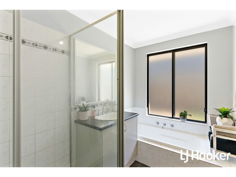47 Leda Boulevard, Wellard WA 6170