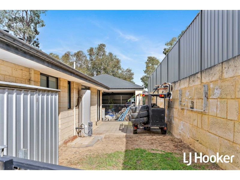 47 Leda Boulevard, Wellard WA 6170