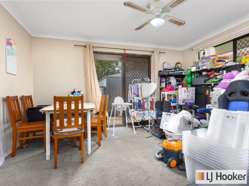 8 Bournan Heights, Parmelia WA 6167
