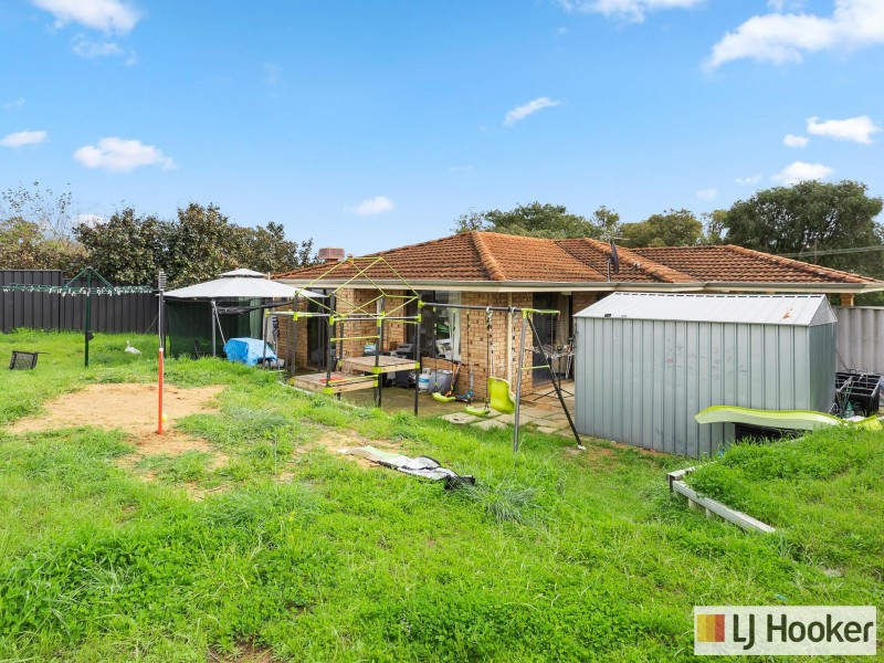 8 Bournan Heights, Parmelia WA 6167