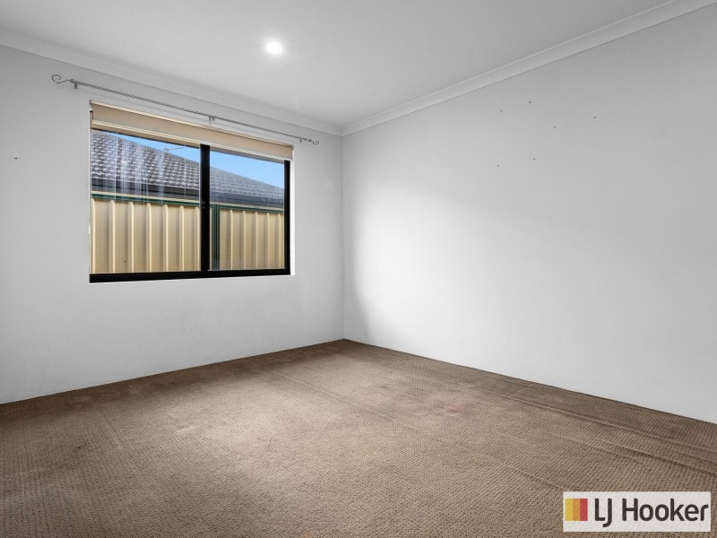 50 Botany Parade, Hammond Park WA 6164