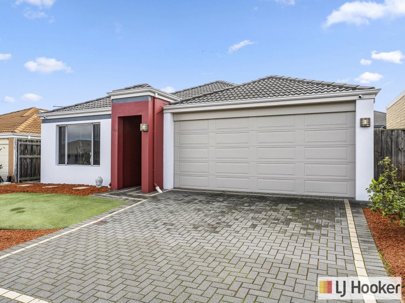 47 Gemstone Parade, Wellard WA 6170