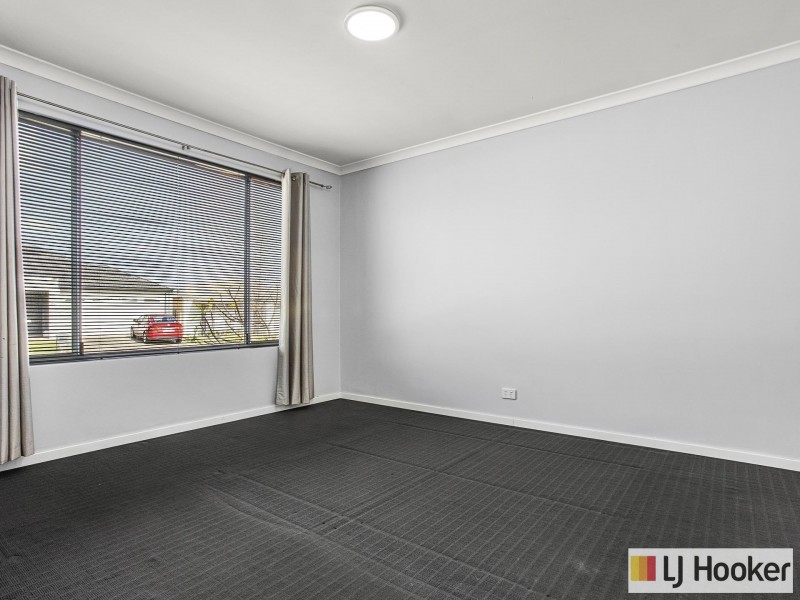 47 Gemstone Parade, Wellard WA 6170