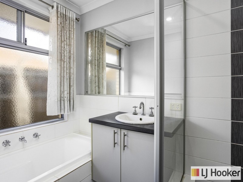 47 Gemstone Parade, Wellard WA 6170