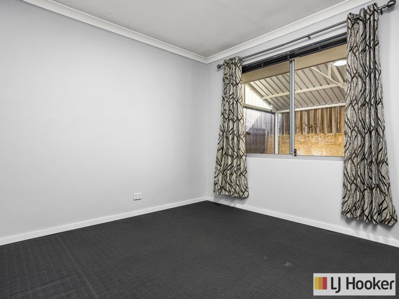 47 Gemstone Parade, Wellard WA 6170