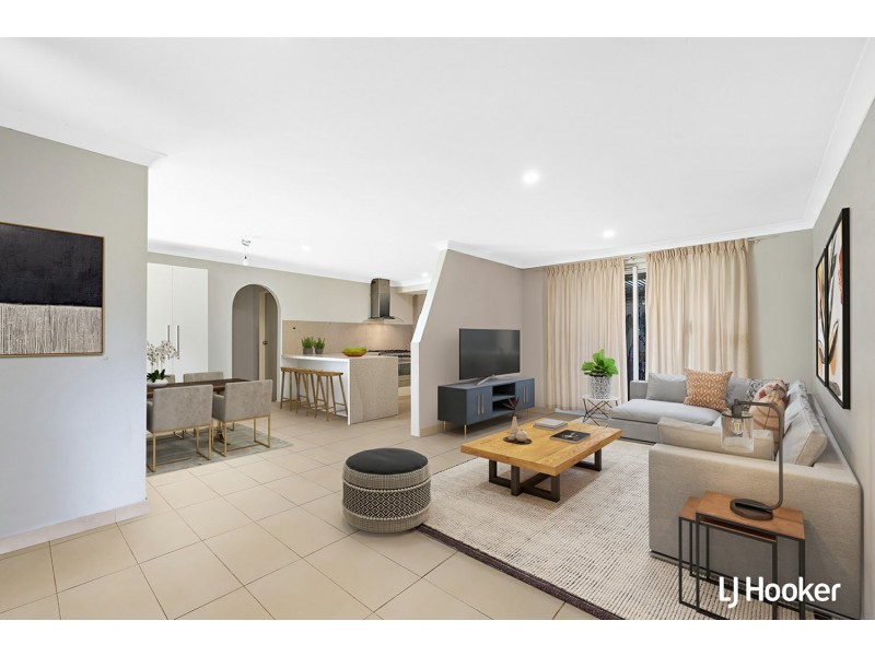 13 Cambridge Crescent, Cooloongup WA 6168