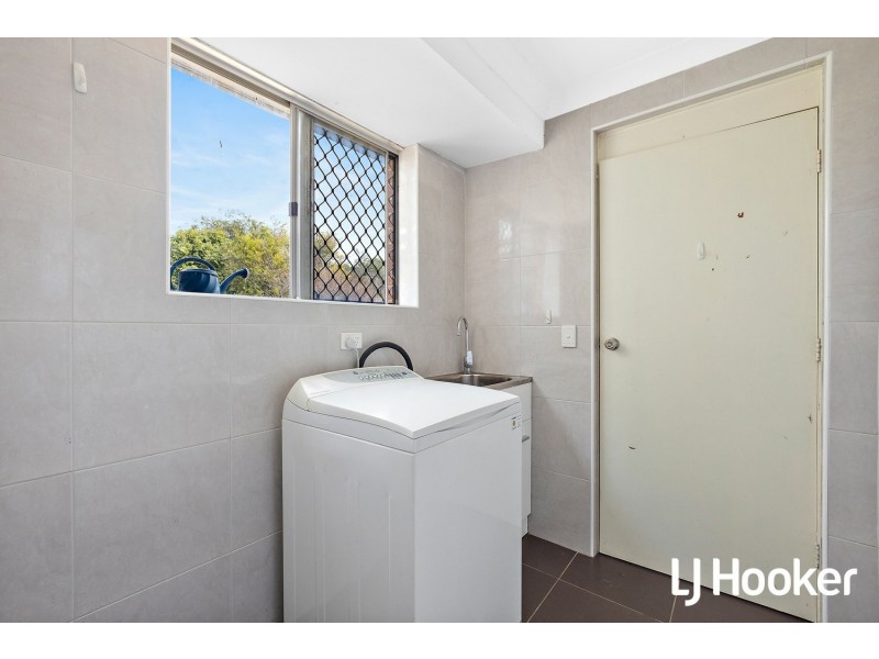 13 Cambridge Crescent, Cooloongup WA 6168