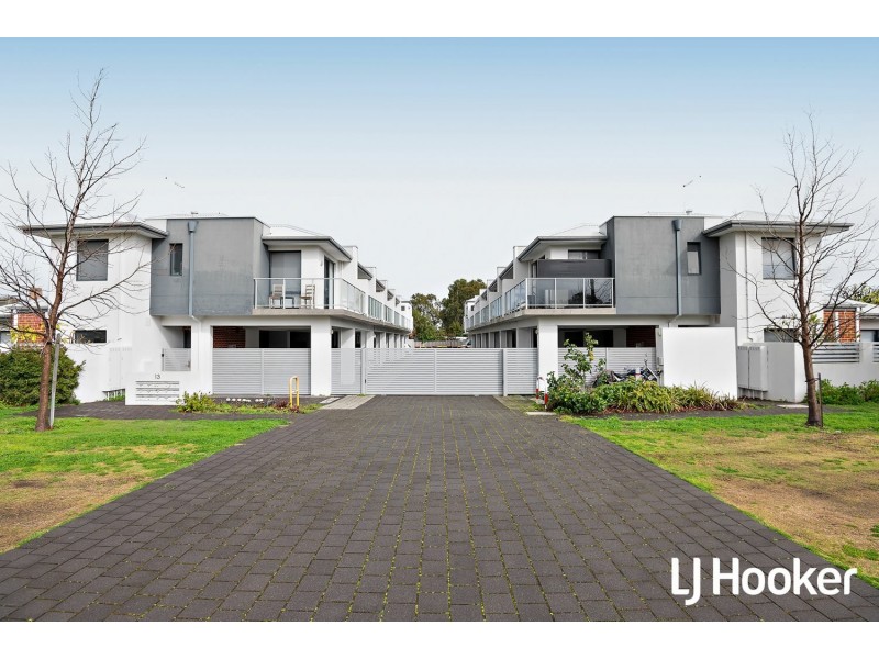 12/13 Coolbellup Avenue, Coolbellup WA 6163