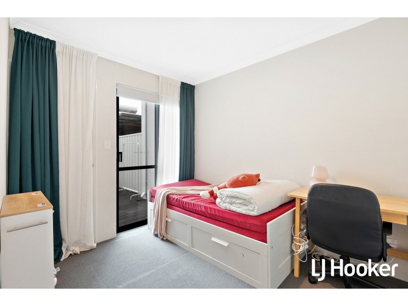 12/13 Coolbellup Avenue, Coolbellup WA 6163