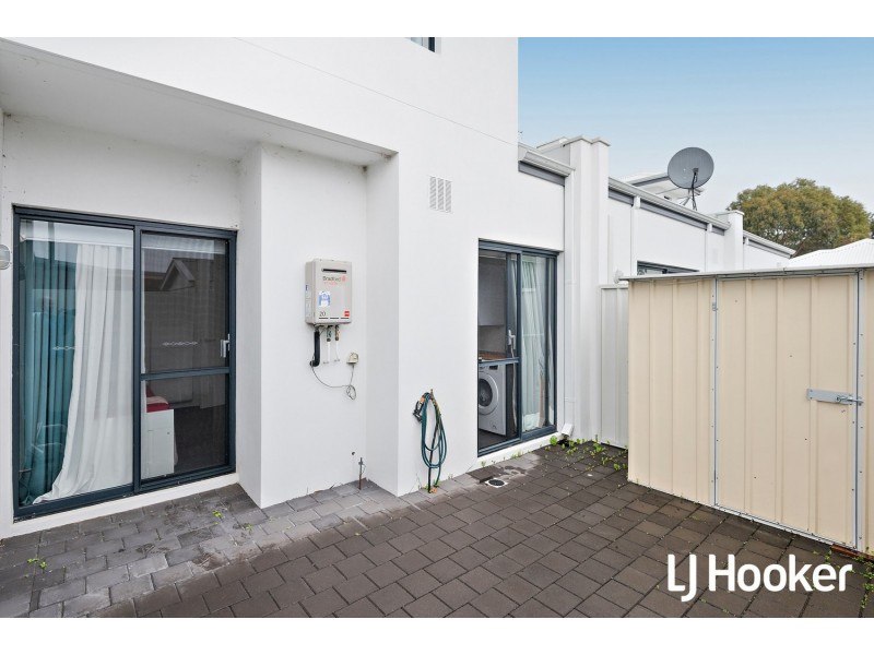 12/13 Coolbellup Avenue, Coolbellup WA 6163