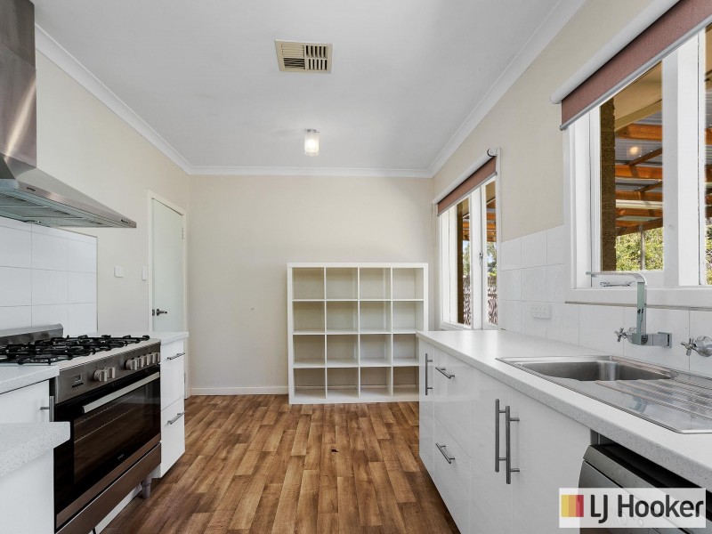 98 Calista Avenue, Calista WA 6167