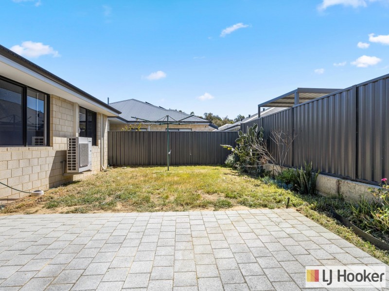 26 Bromley Road, Wellard WA 6170