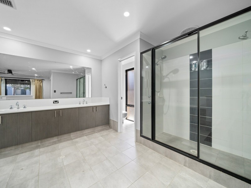 8 Mercury Terrace, Byford WA 6122