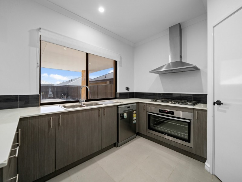 8 Mercury Terrace, Byford WA 6122