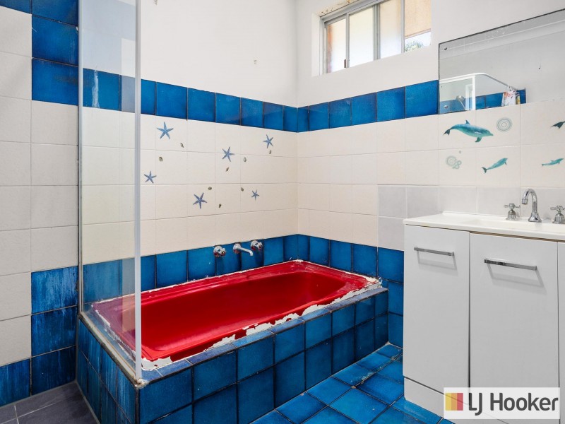 28 Mandfield Way, Parmelia WA 6167