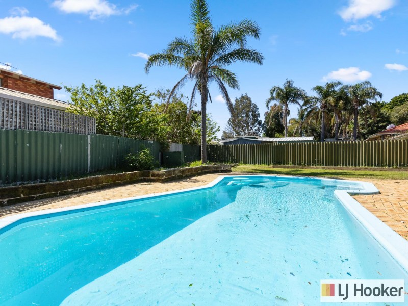 28 Mandfield Way, Parmelia WA 6167