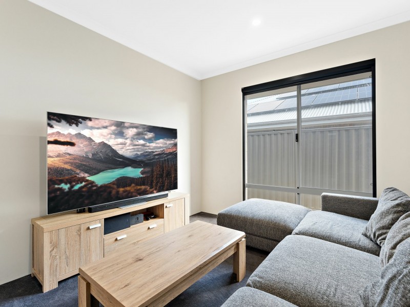 34 Monolith Way, Wellard WA 6170