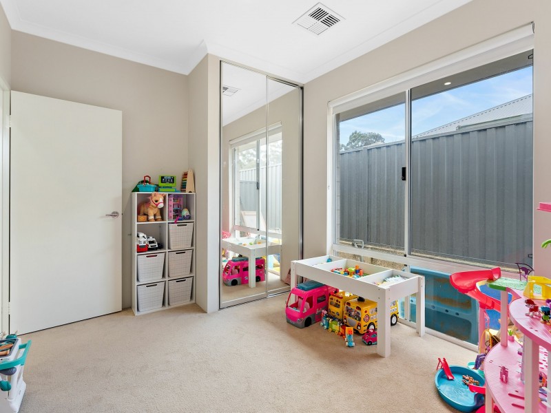 34 Monolith Way, Wellard WA 6170