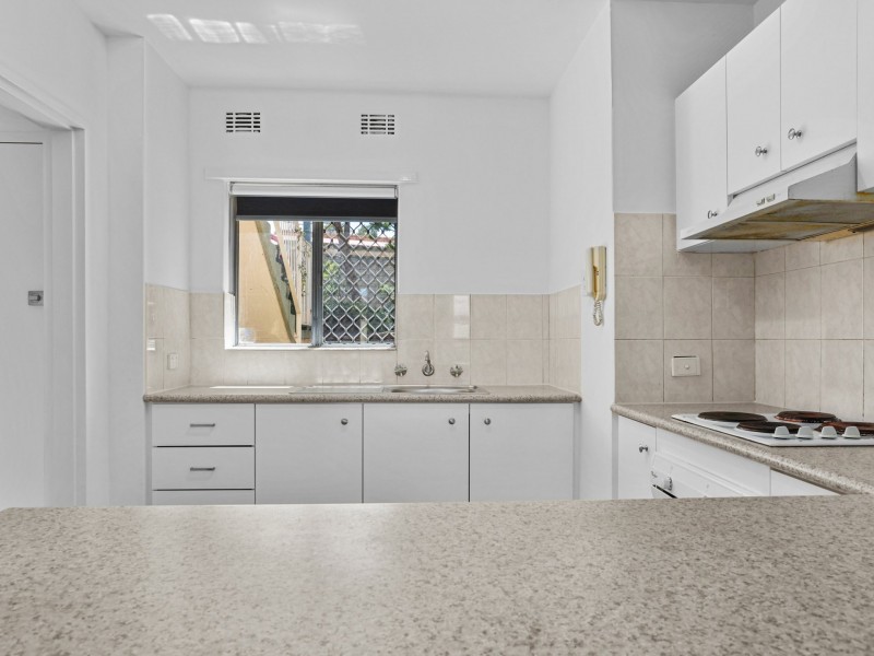 15/11 Jacques Place, Orelia WA 6167