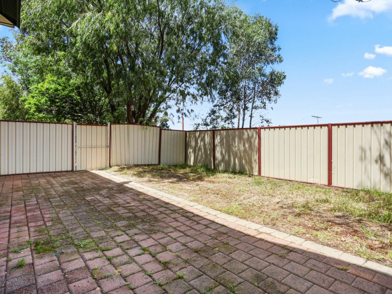 15/11 Jacques Place, Orelia WA 6167