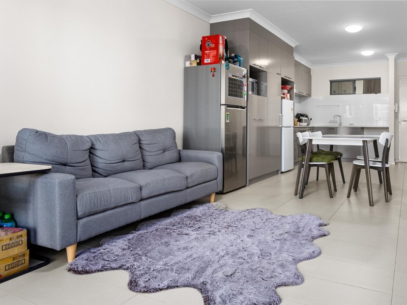 18/16 Grey Street, Cannington WA 6107