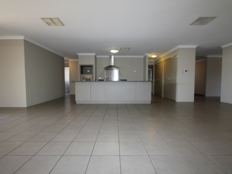 107 Dalrymple Drive, Leda WA 6170