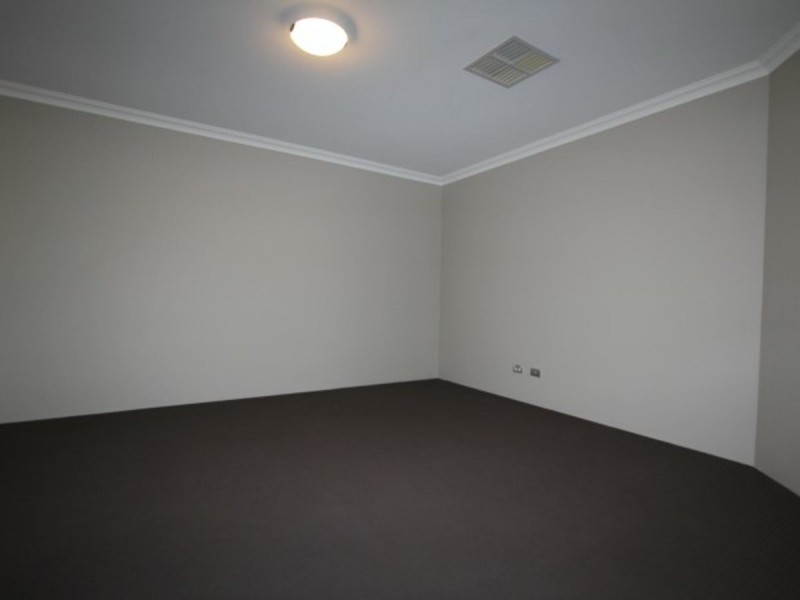 107 Dalrymple Drive, Leda WA 6170