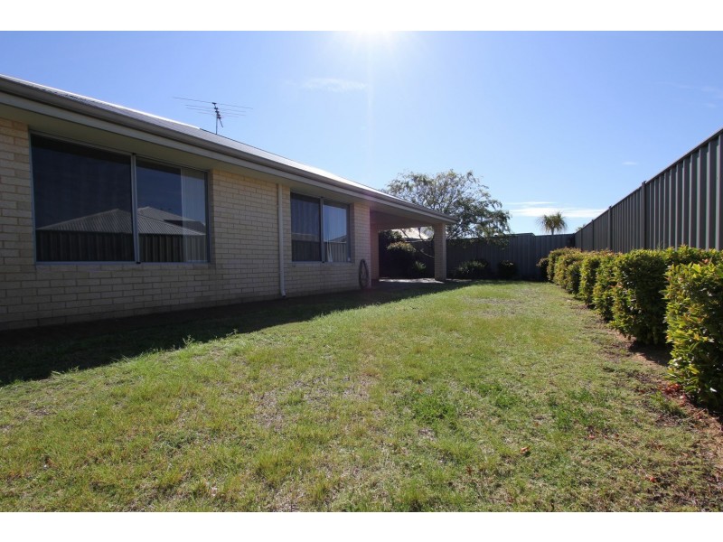 107 Dalrymple Drive, Leda WA 6170