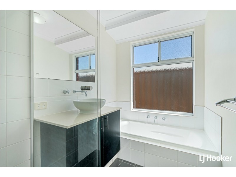 12 Upwey Street, Wellard WA 6170