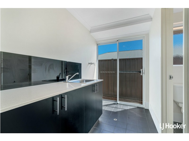 12 Upwey Street, Wellard WA 6170