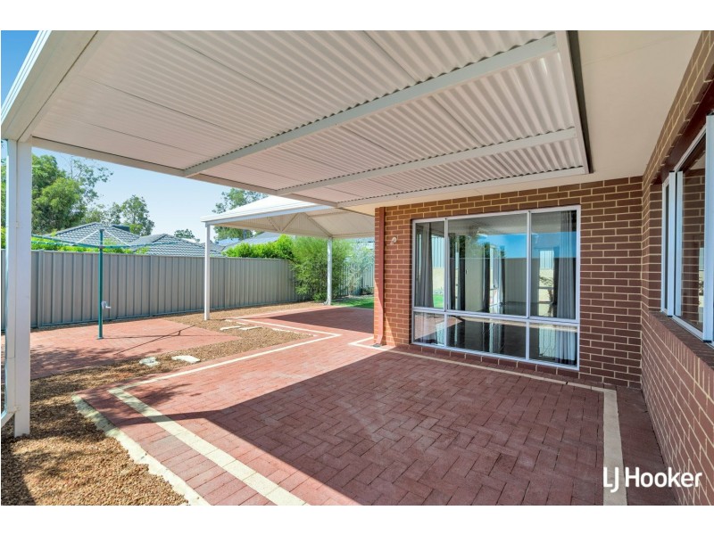 12 Upwey Street, Wellard WA 6170