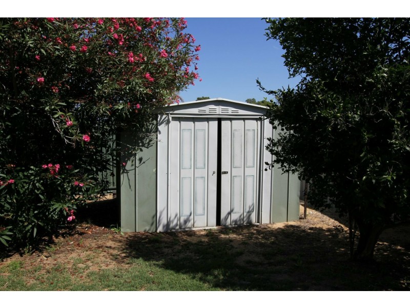 7 Blackboy Rise, Parmelia WA 6167