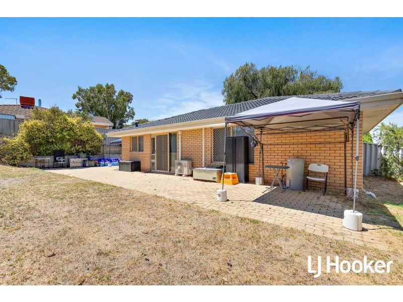 7 Blackboy Rise, Parmelia WA 6167