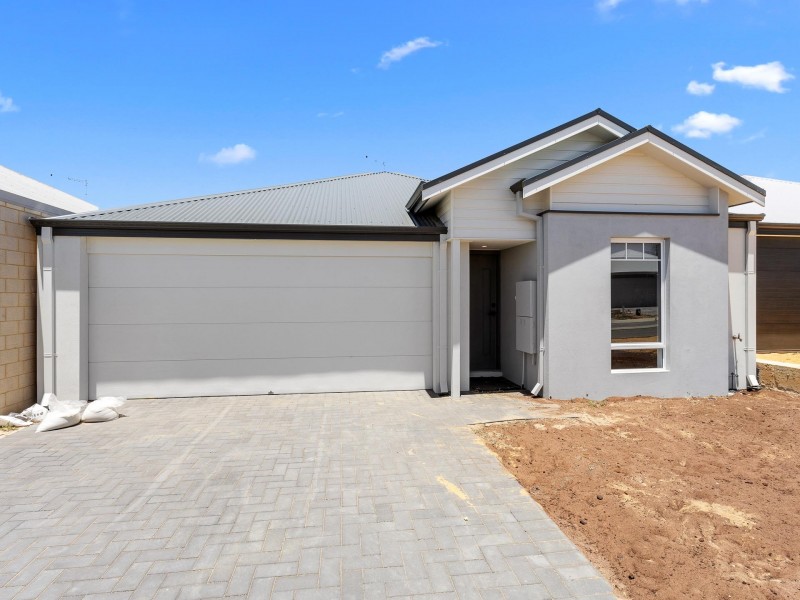 43 Paradise Road, Baldivis WA 6171