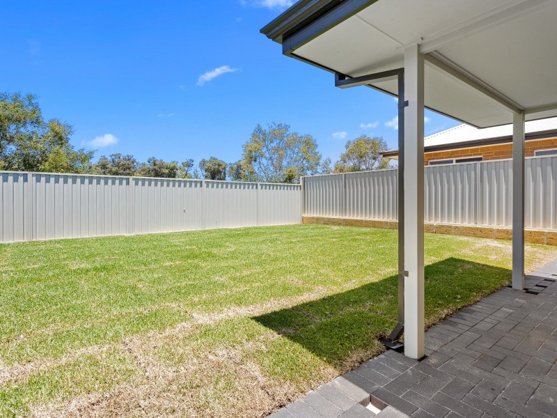 43 Paradise Road, Baldivis WA 6171