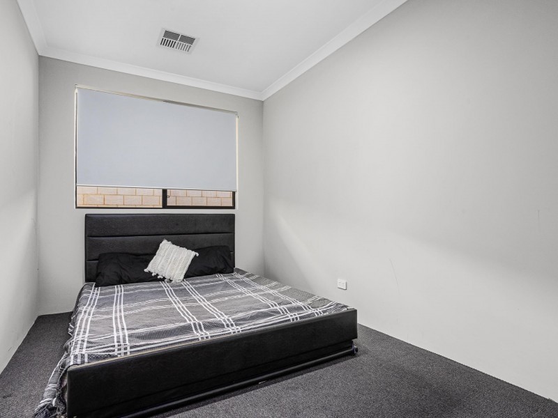 24 Monolith Way, Wellard WA 6170