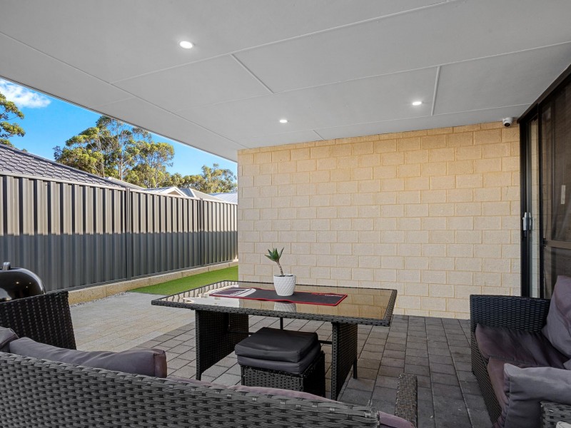 24 Monolith Way, Wellard WA 6170