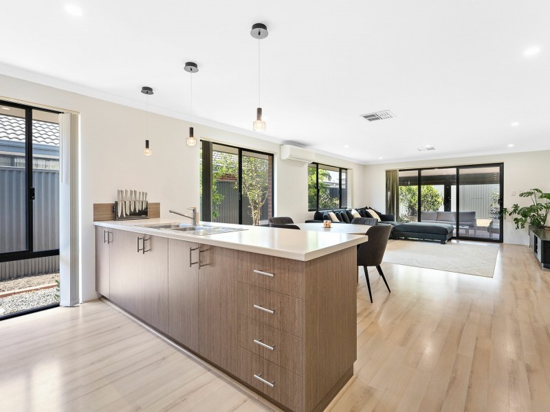 39 Affinity Street, Wellard WA 6170