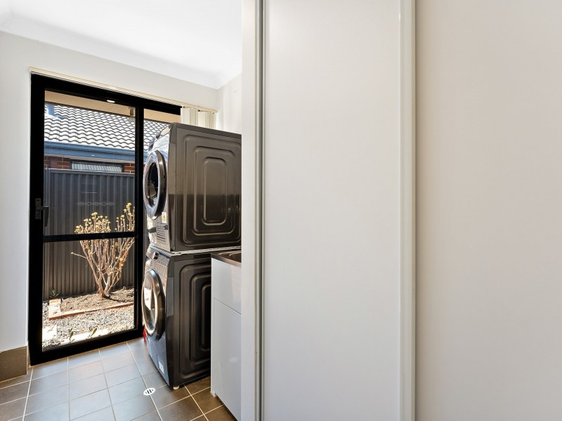 39 Affinity Street, Wellard WA 6170
