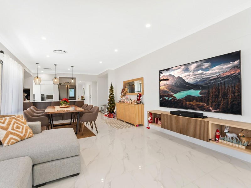 12 Ancroft Road, Wellard WA 6170