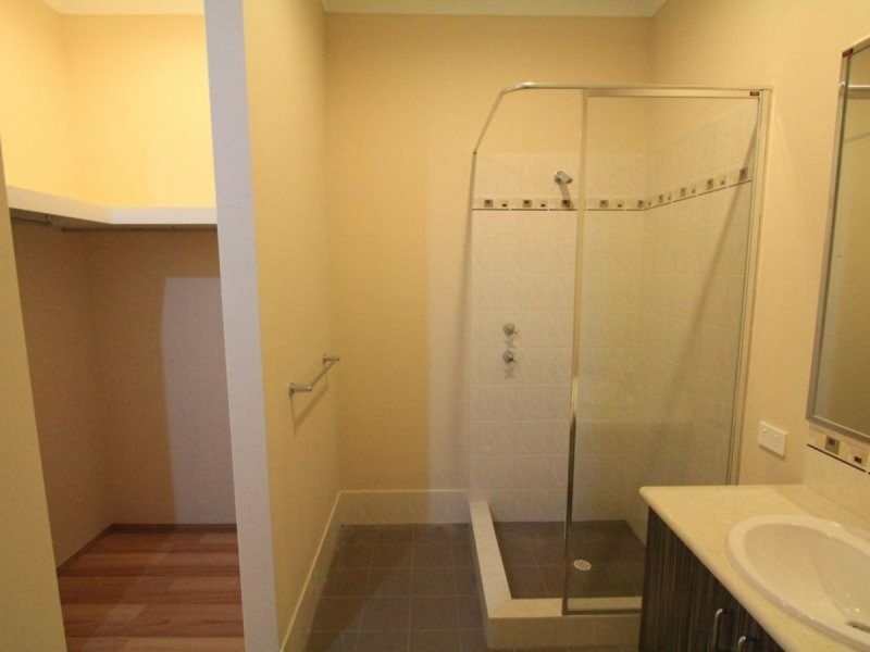 68 Ryhill Crescent, Wellard WA 6170