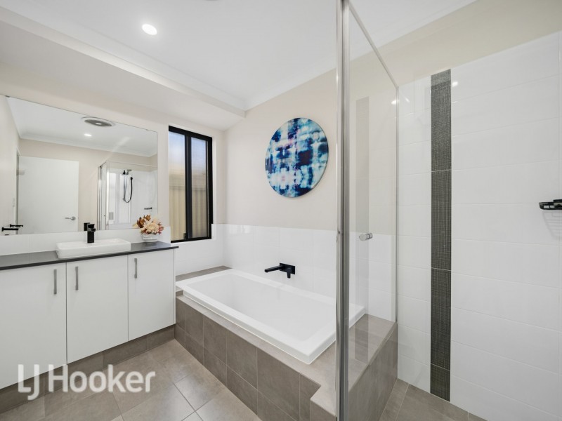 45 Daybreak Loop, Wellard WA 6170