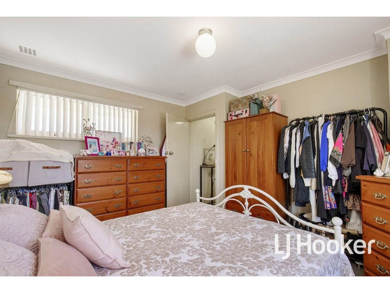 38 Maydwell Way, Calista WA 6167