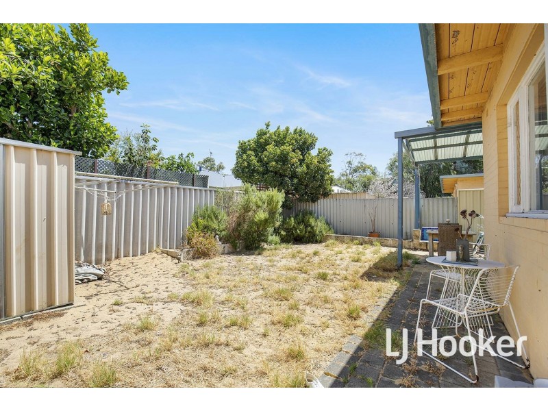 38 Maydwell Way, Calista WA 6167