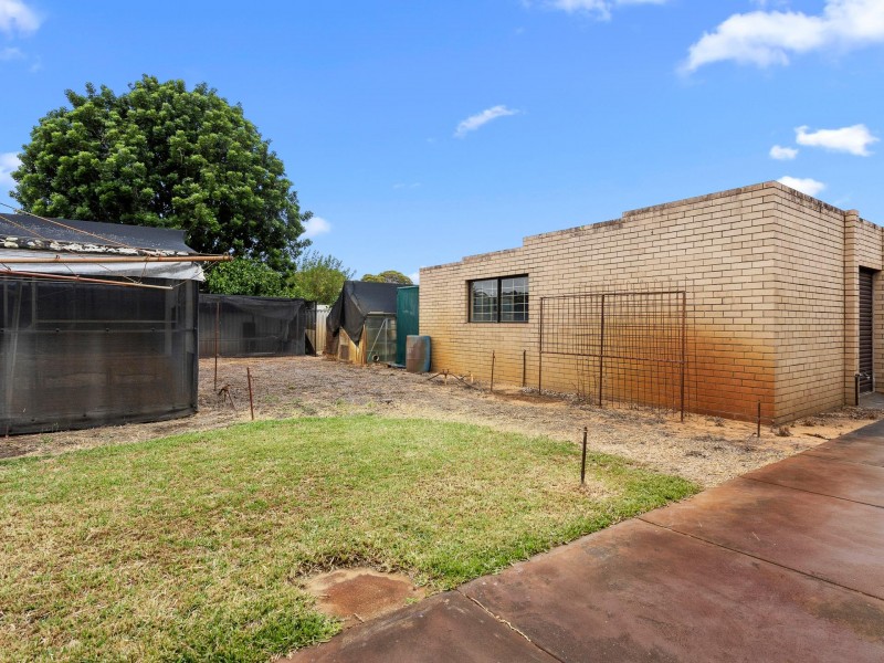 20 Bolton Way, Orelia WA 6167