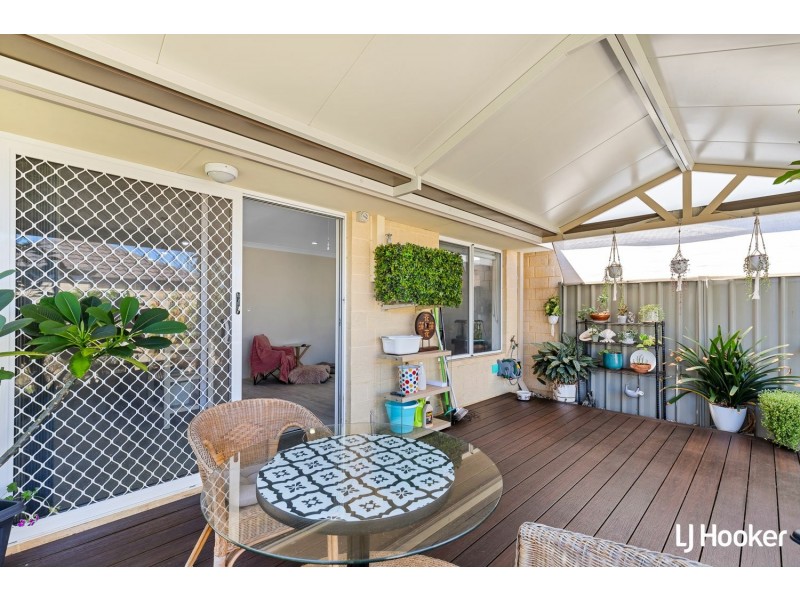 63 Ryhill Crescent, Wellard WA 6170
