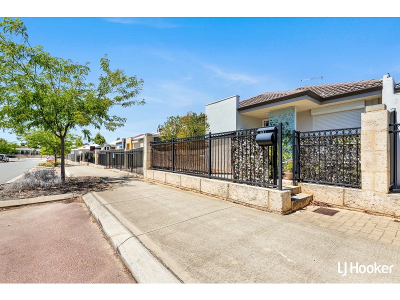 63 Ryhill Crescent, Wellard WA 6170