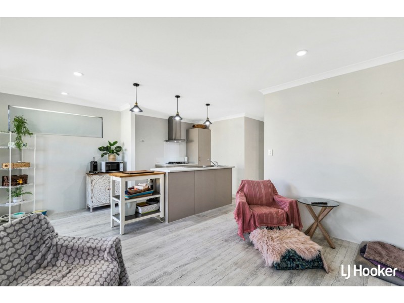 63 Ryhill Crescent, Wellard WA 6170