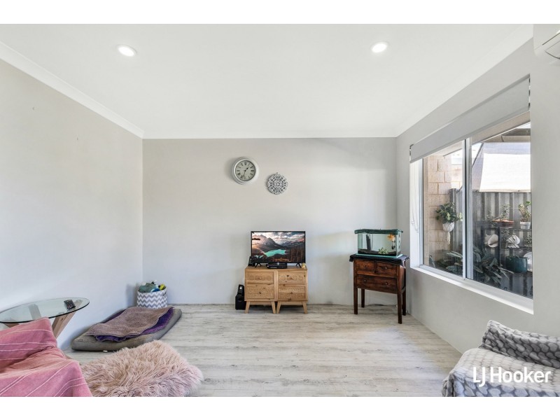 63 Ryhill Crescent, Wellard WA 6170