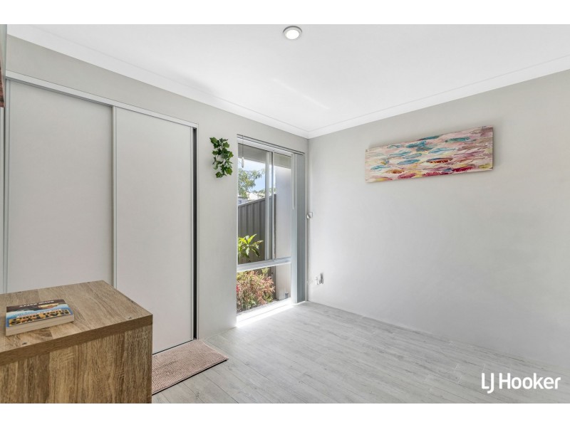63 Ryhill Crescent, Wellard WA 6170
